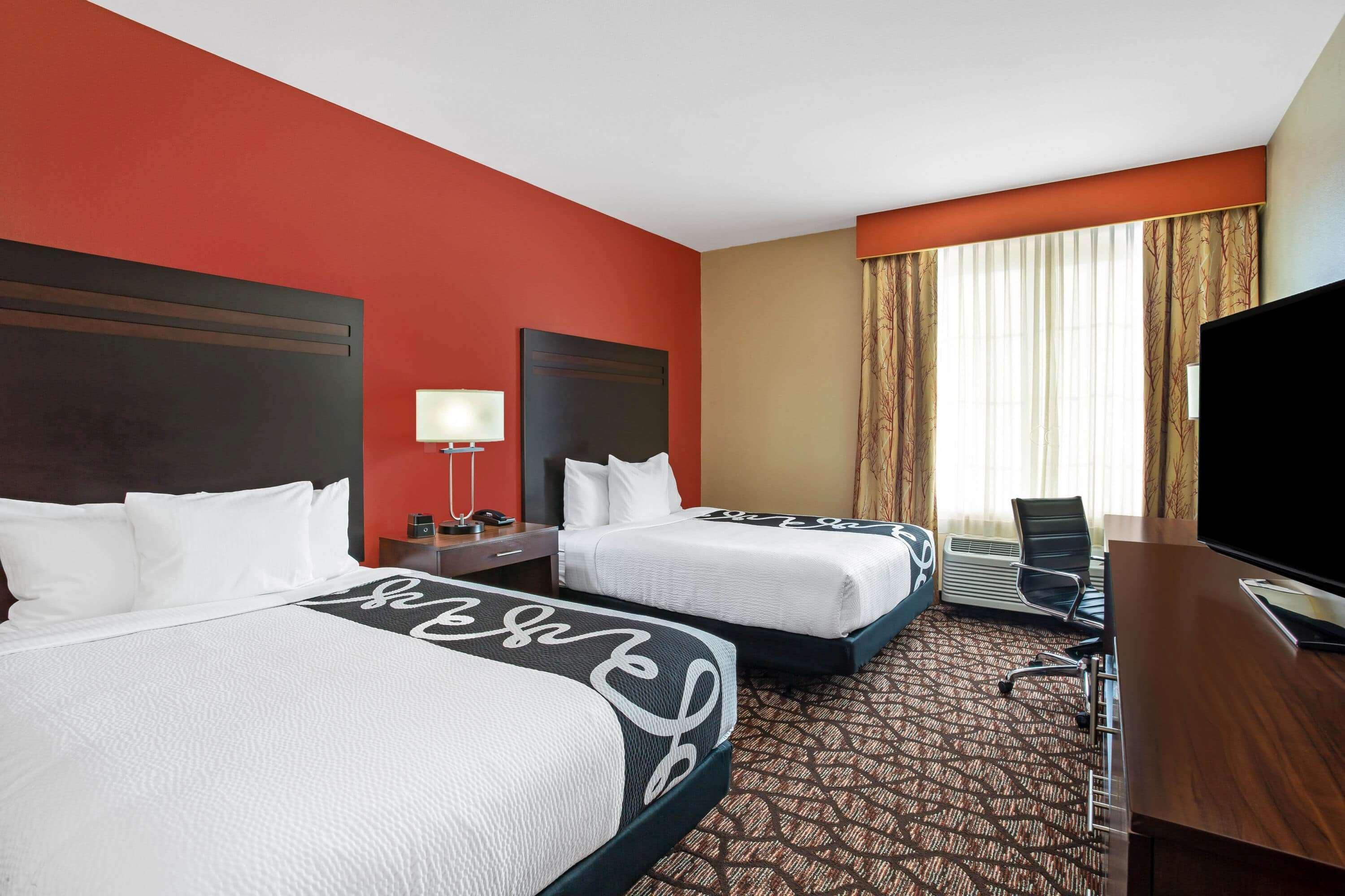 La Quinta By Wyndham Pecos Hotel Bagian luar foto