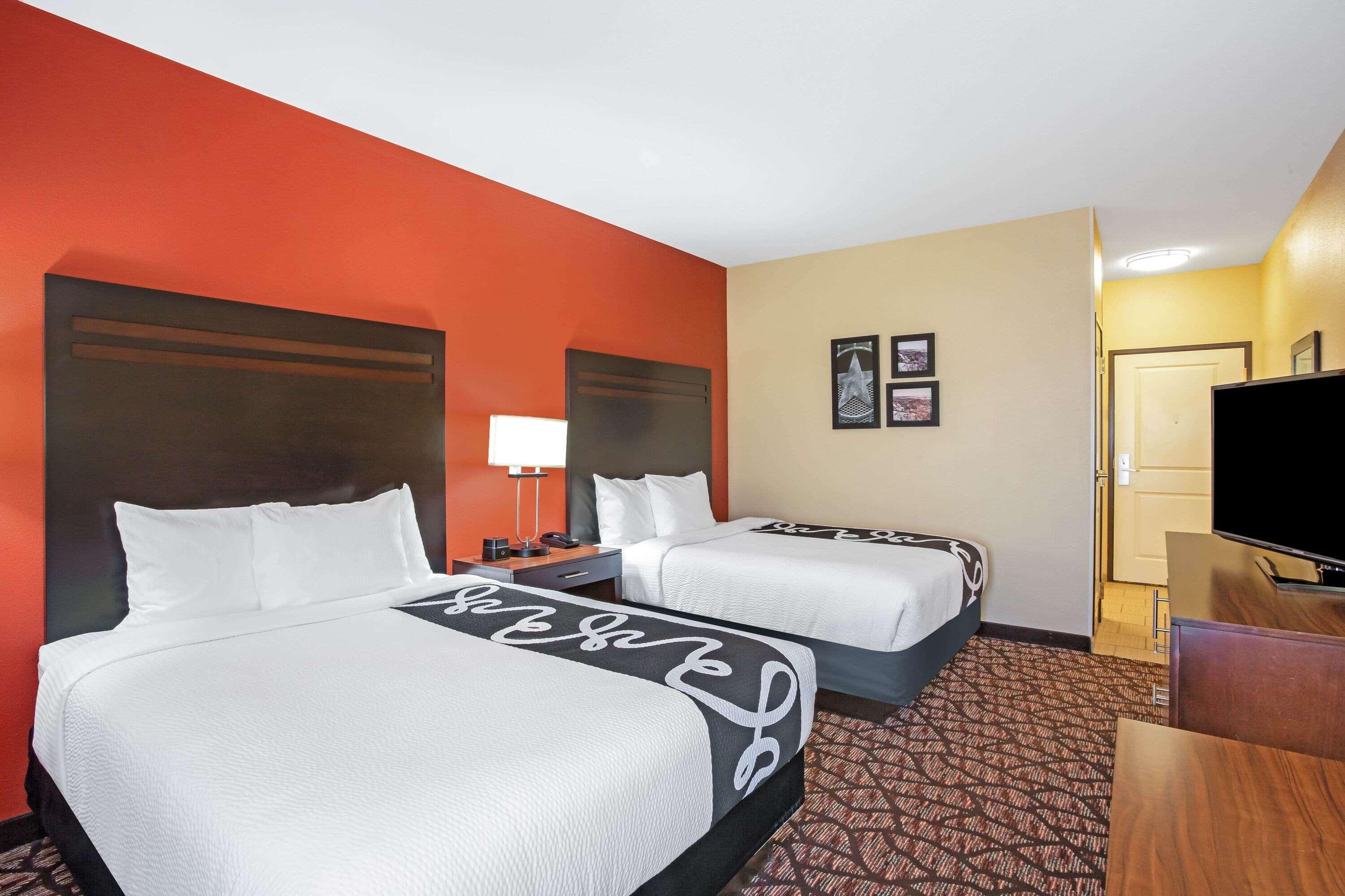La Quinta By Wyndham Pecos Hotel Bagian luar foto